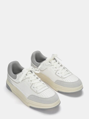 Baskets basses Pull&Bear en gris