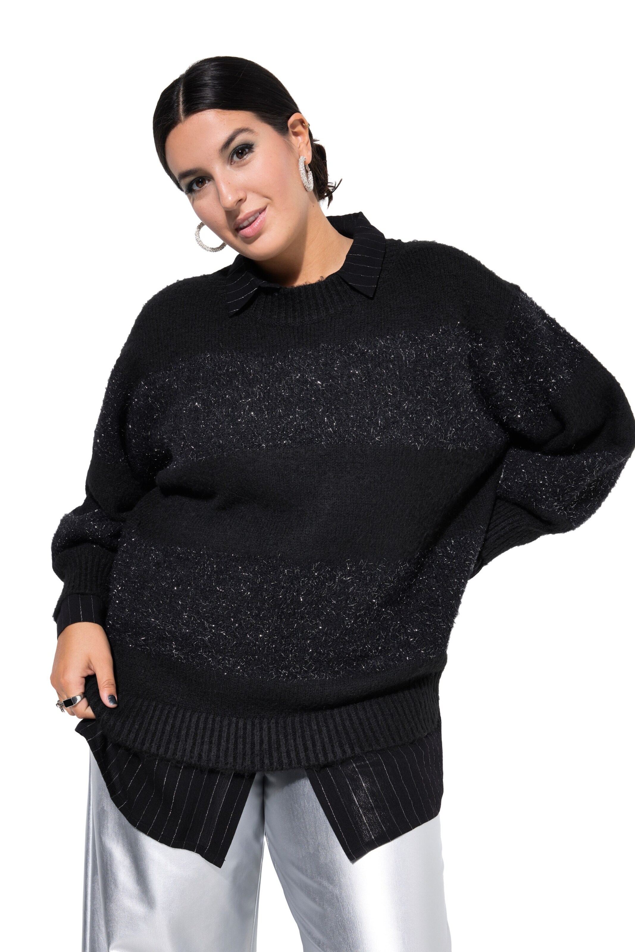 Studio Untold Sweater in Black: front