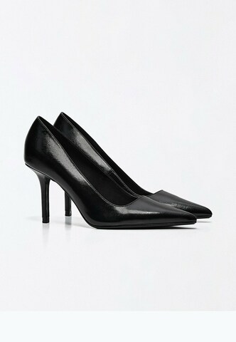 Bershka Pumps i svart