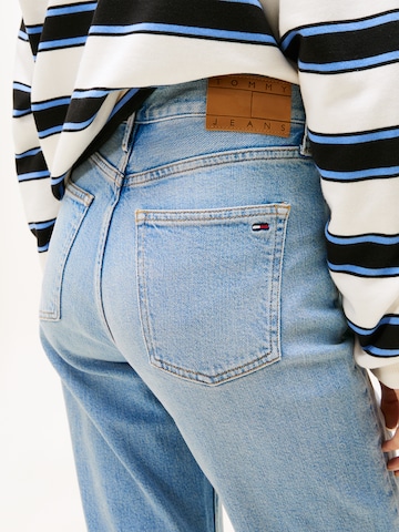 mėlyna Tommy Jeans Kliošinis Džinsai 'BELLA'