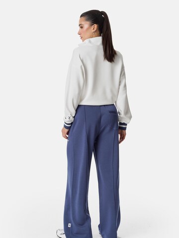 Cardio Bunny Sweatshirt i vit