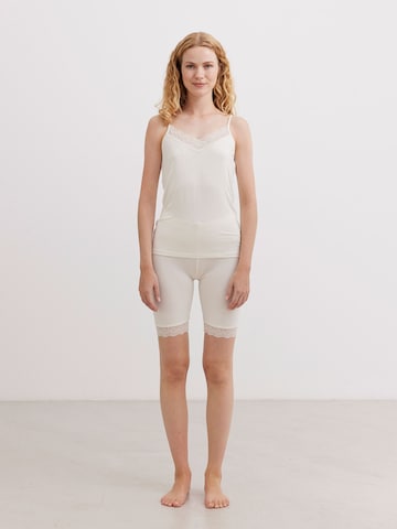 Noa Noa Skinny Shorts 'Alma' in Weiß