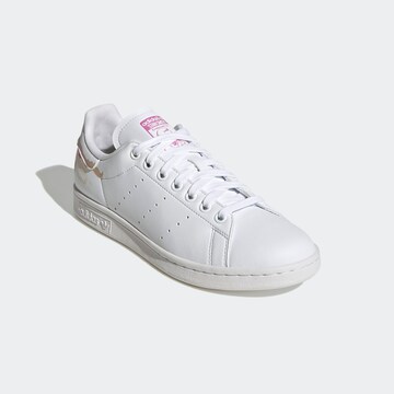 ADIDAS ORIGINALS Sneaker 'Thebe Magugu Stan Smith' in Weiß