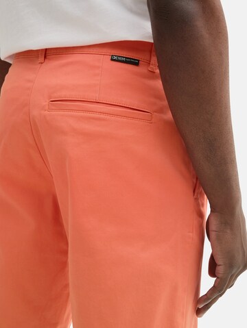 TOM TAILOR DENIM Regular Chino trousers in Orange