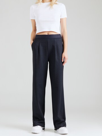 s.Oliver Loose fit Pleat-Front Pants in Blue: front