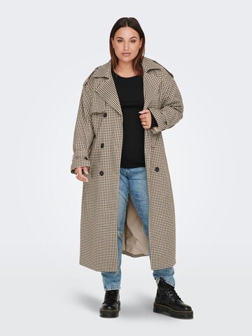 Manteau mi-saison 'CHLOE' ONLY Carmakoma en beige