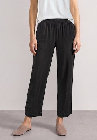 STREET ONE Loosefit Hose 'Emee' in Schwarz: Vorderseite