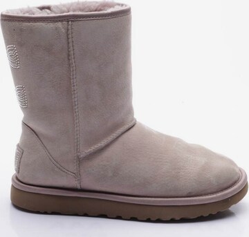 UGG Stiefeletten 38 in Pink: predná strana