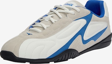 Pull&Bear Trampki niskie w kolorze biały: przód