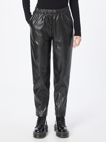 GAP Tapered Pants in Black: front