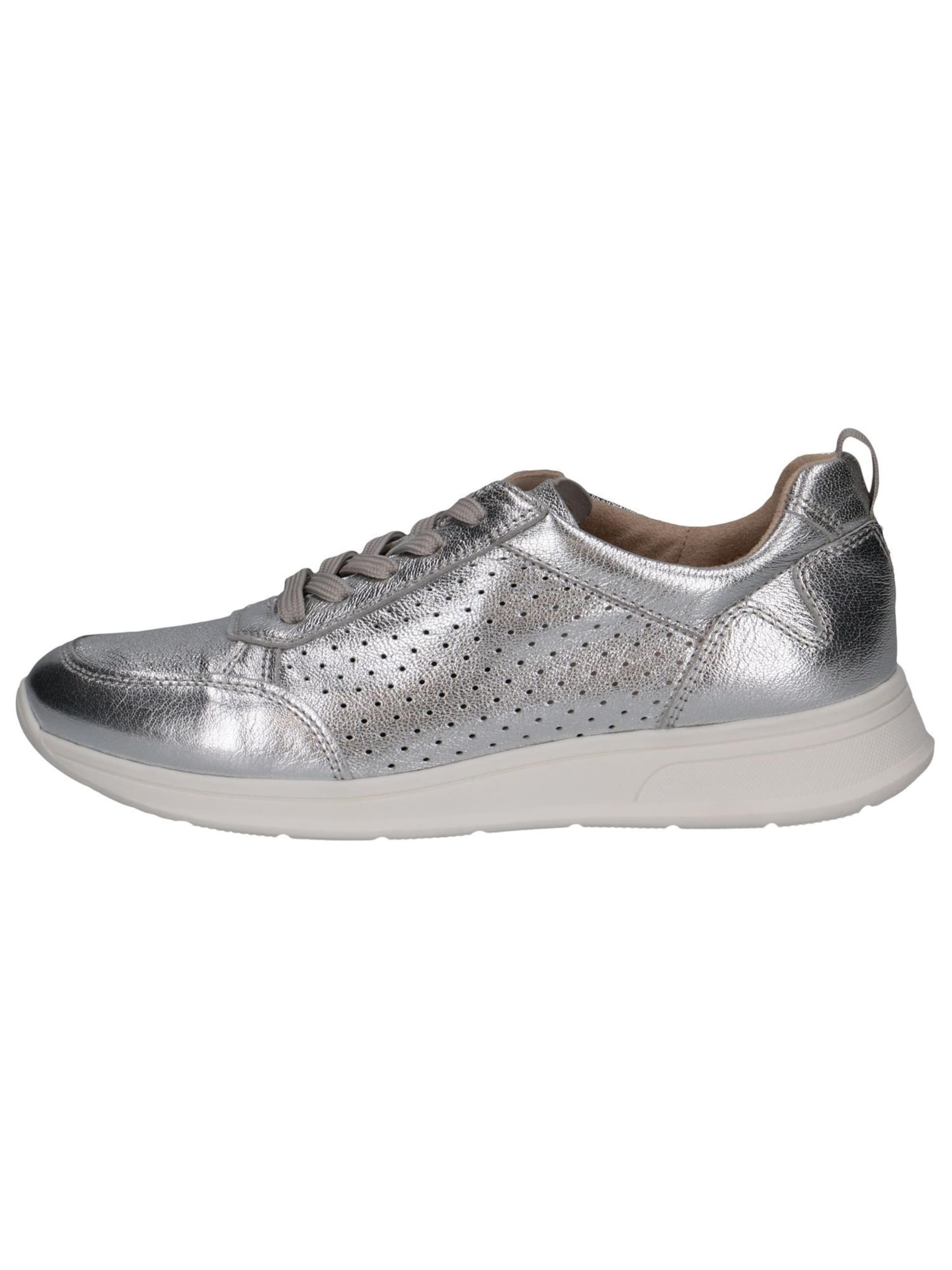 Sneaker bassa di CAPRICE in argento