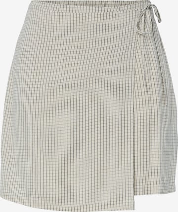 PIECES Skirt 'PCPia' in Black: front