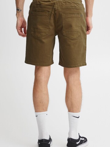 BLEND - Regular Calças em verde