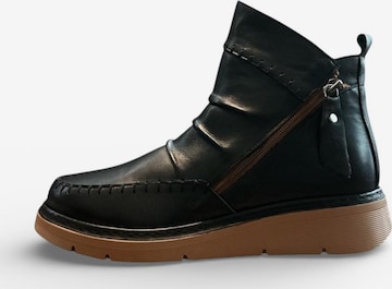 Begoria Boots in Schwarz: Vorderseite