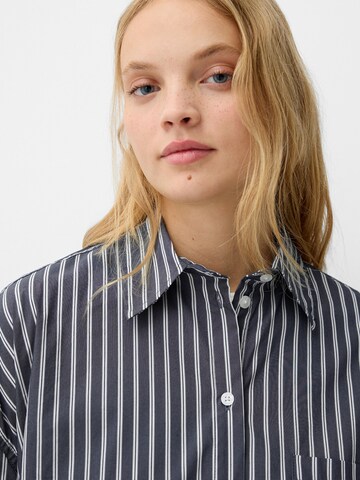 Bershka Blouse in Blue
