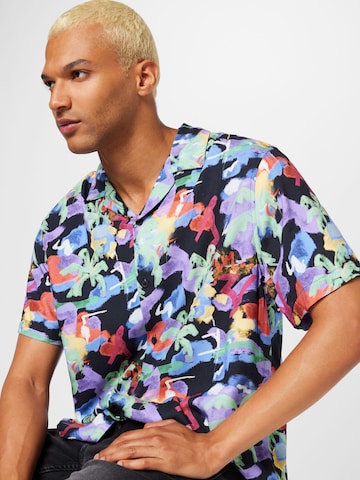 TOPMAN - Comfort Fit Camisa em mistura de cores