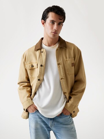 GUESS Between-Season Jacket in Brown: front