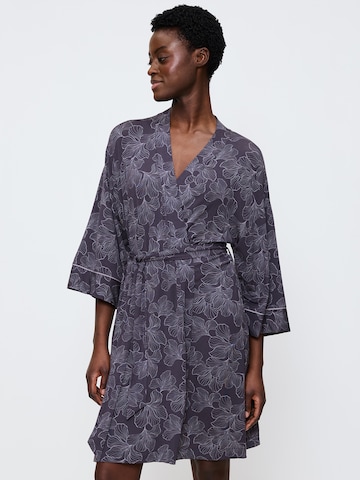 TRIUMPH Bathrobe short ' Aura Spotlight Robe ' in Blue: front