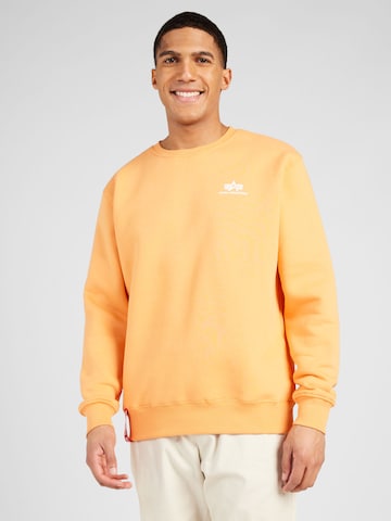 ALPHA INDUSTRIES Sweatshirt in Oranje: voorkant