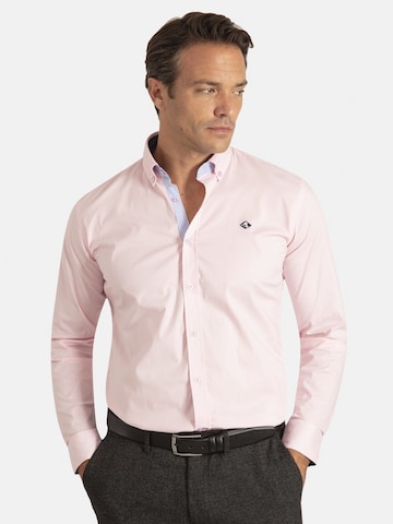 Regular fit Camicia 'Lisburn' di Sir Raymond Tailor in rosa: frontale