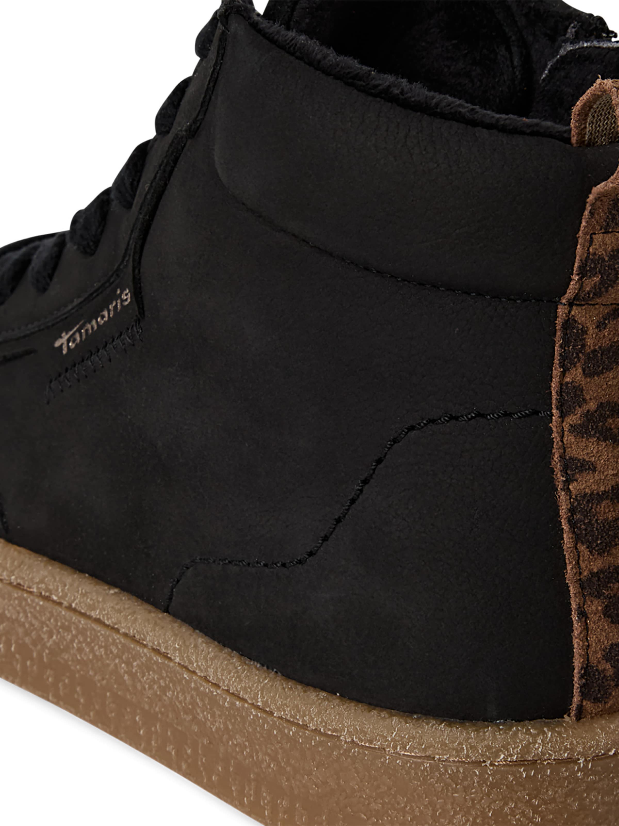 Tamaris Ботинки на шнуровке в Черный