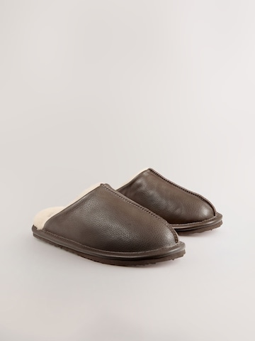 Next Тапки в Коричневый