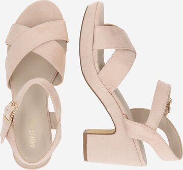 ABOUT YOU - Zapatos con plataforma 'Lene' en rosa