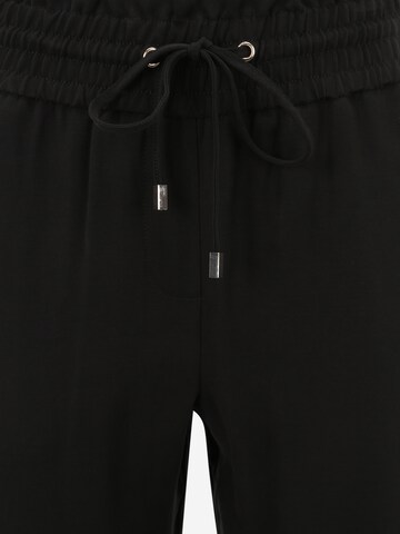 regular Pantaloni 'Jen' di Forever New Petite in nero