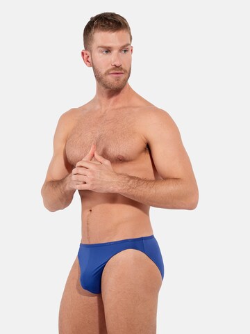 HOM Slip ' Plumes ' in Blue: front