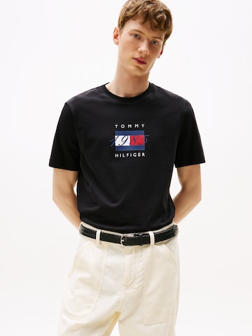 TOMMY HILFIGER Μπλουζάκι σε μαύρο: μπροστά