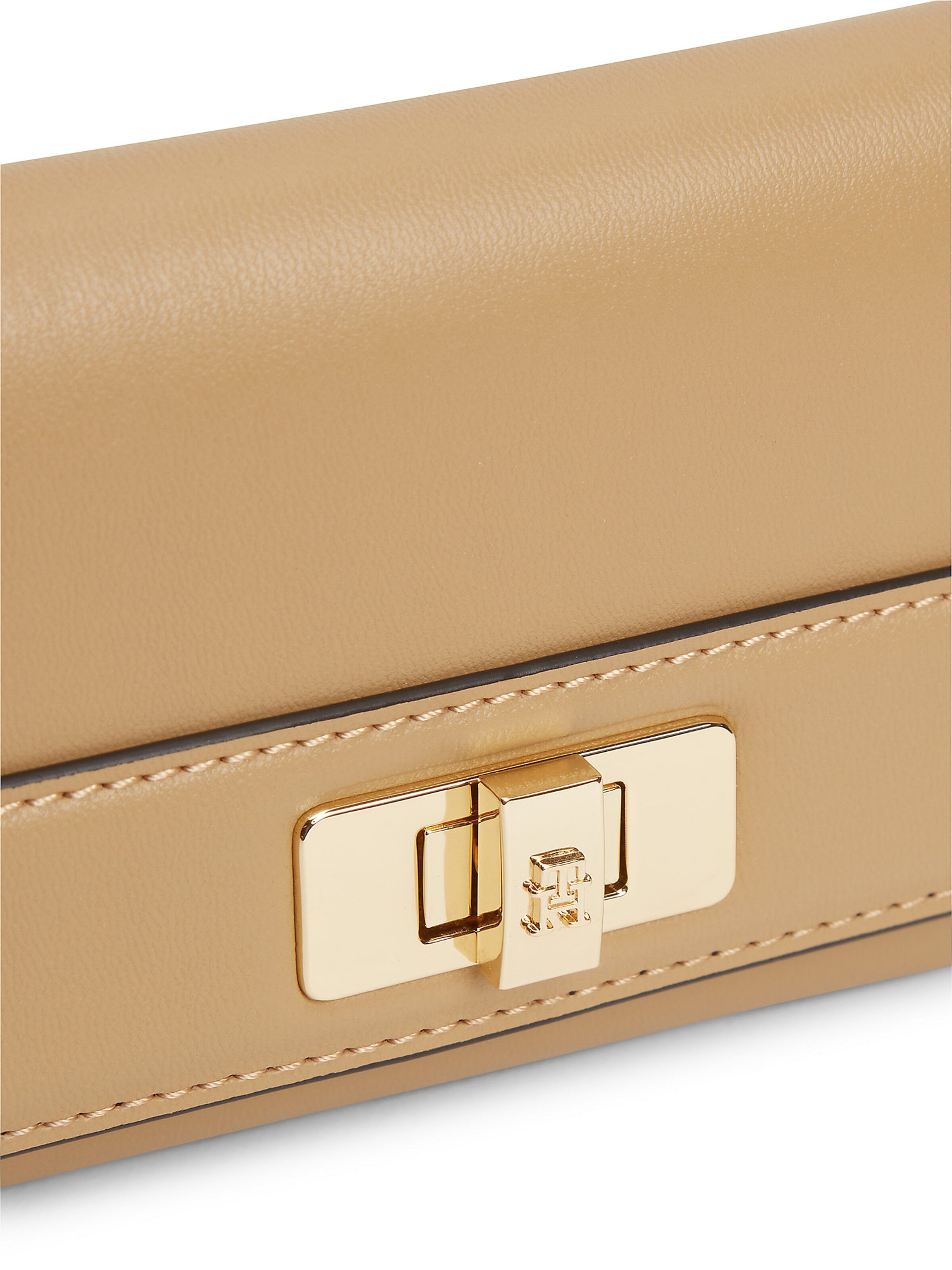 TOMMY HILFIGER Portemonnaie in Beige