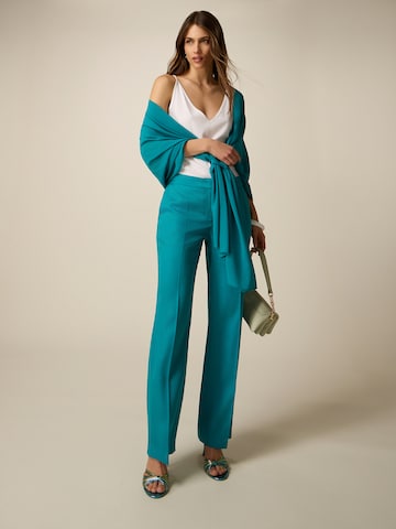 Regular Pantalon oltre en bleu