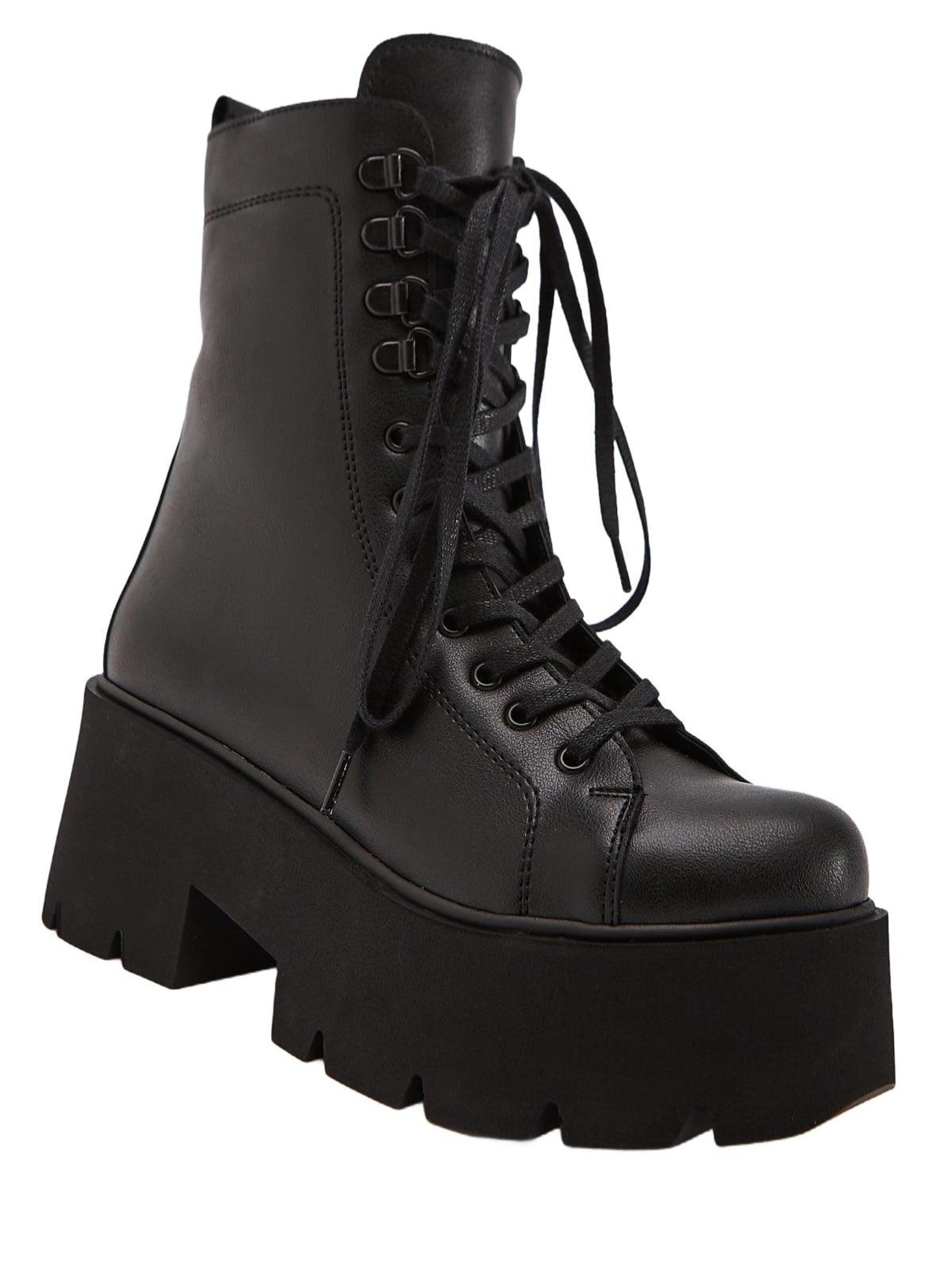 Limoya Boots 'Brit' in Black: front