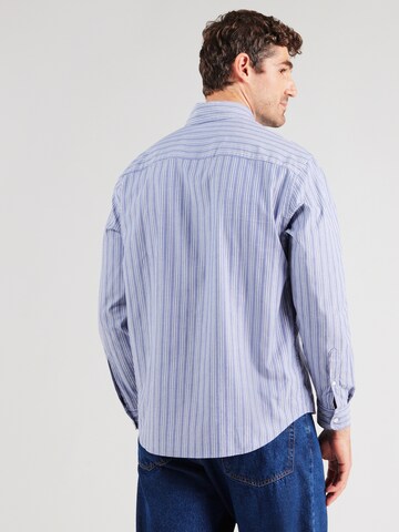 Abercrombie & Fitch - Ajuste confortable Camisa en azul