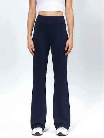 Hiccup - Flared Leggings em azul: frente