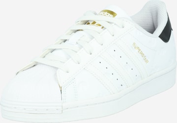 ADIDAS ORIGINALS Sneakers 'Superstar' in White: front