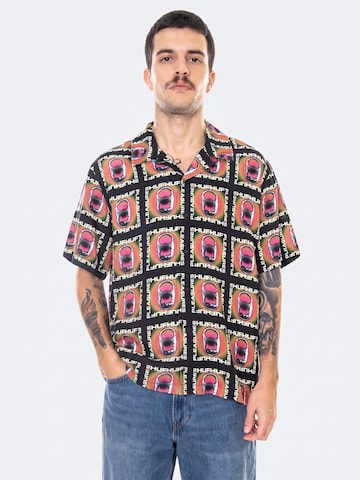 Fit confort Chemise 'Pop Top' HUF en mélange de couleurs : devant