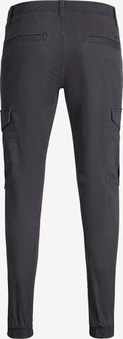 JACK & JONES Tapered Cargobroek 'Marco Joe' in Grijs