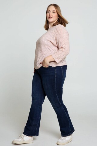 Paprika Sweater in Pink