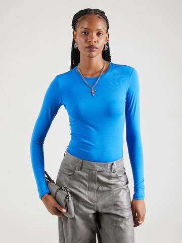 T-shirt WEEKDAY en bleu : devant