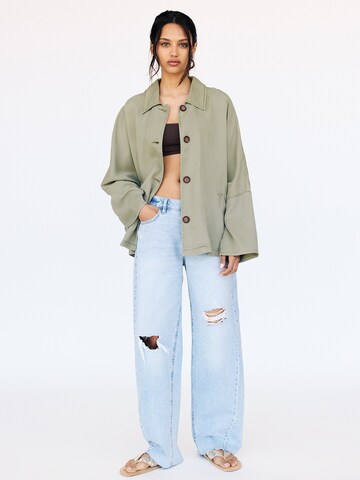 Veste mi-saison Pull&Bear en vert : devant