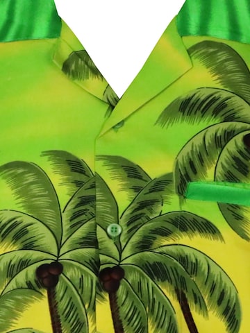 Maglietta 'Sunglasses' di King Kameha in verde