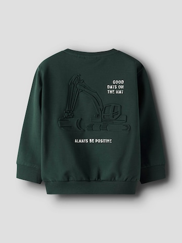 NAME IT - Sudadera en verde