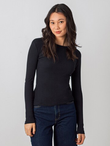 Maglietta 'Long Rib' di Honest Basics in nero: frontale