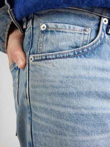 Tapered Jeans 'Ray' de la WEEKDAY pe albastru