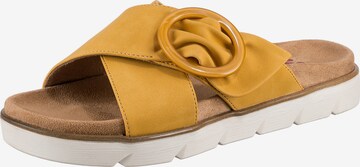 Relife Mules 'Helene' in Yellow: front