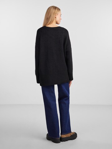 PIECES Sweater 'Nancy' in Black