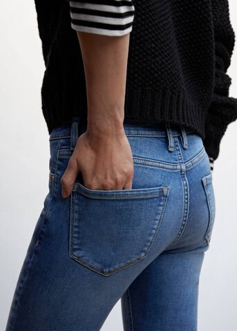 Skinny Jean 'Isa' MANGO en bleu