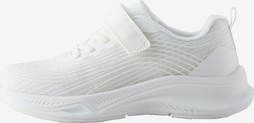 balta Next Sportbačiai: priekis