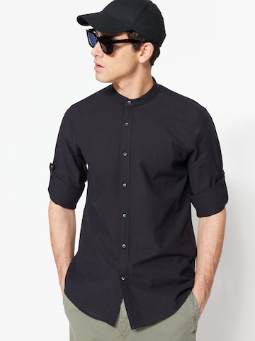 Trendyol - Ajuste regular Camisa en negro